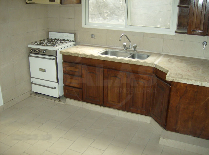 Necochea 3700 (Candioti )
