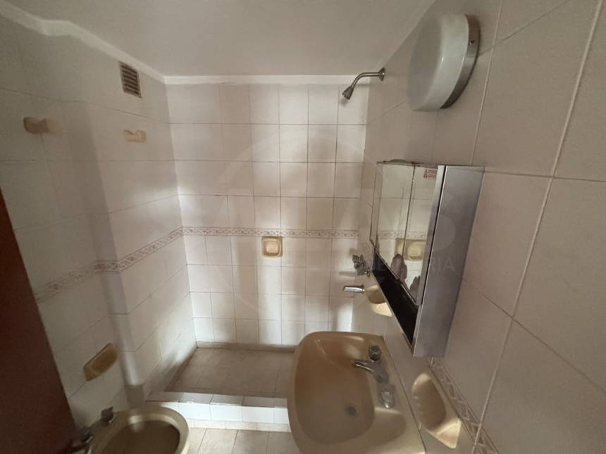 Urquiza 2500 (Centro )