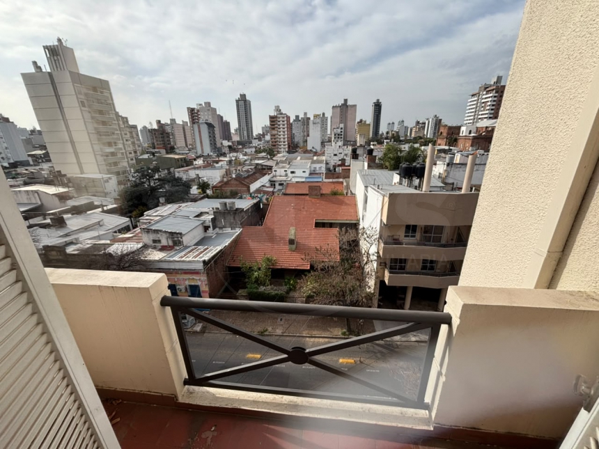 Urquiza 2500 (Centro )