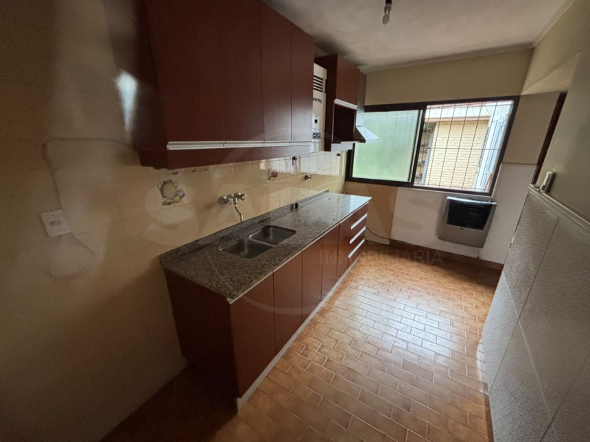 Uruguay 3200 (Sur )