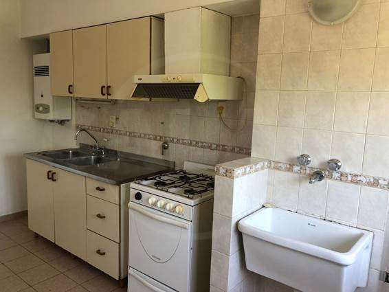 Mendoza 3600 (Roma )