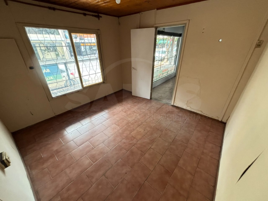 Rivadavia 2800 (Centro )