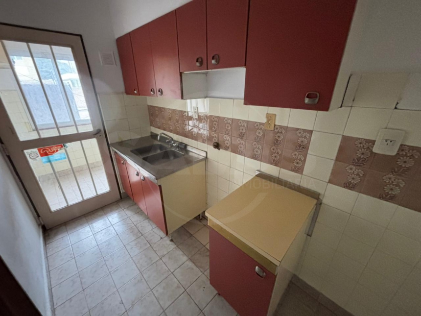 Balcarce 1300 (Candioti )