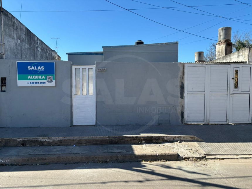 Pje. Ingenieros 6600 (María Selva )