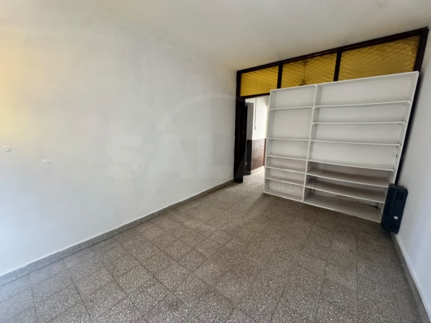 Domingo Silva 1300 (Candioti )