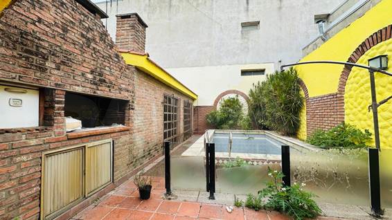 Presbitero Dusso y Agustin Delgado (Barranquitas )