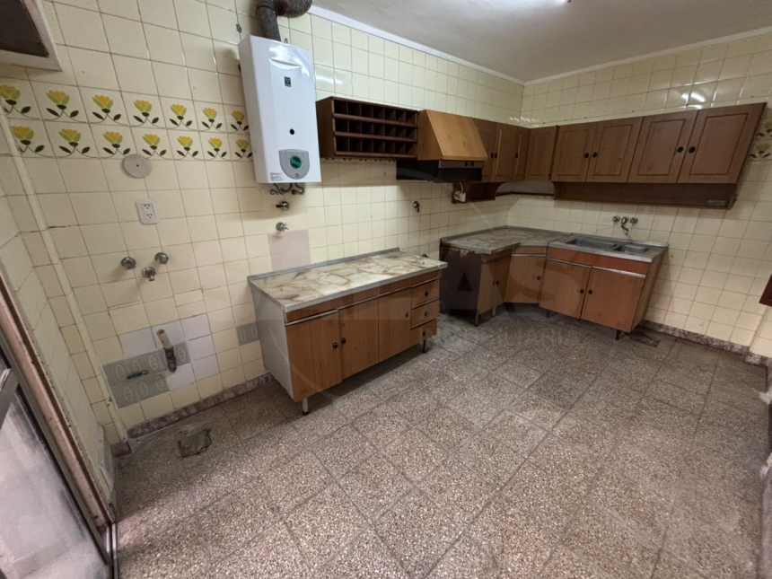Belgrano 3800 (Candioti )