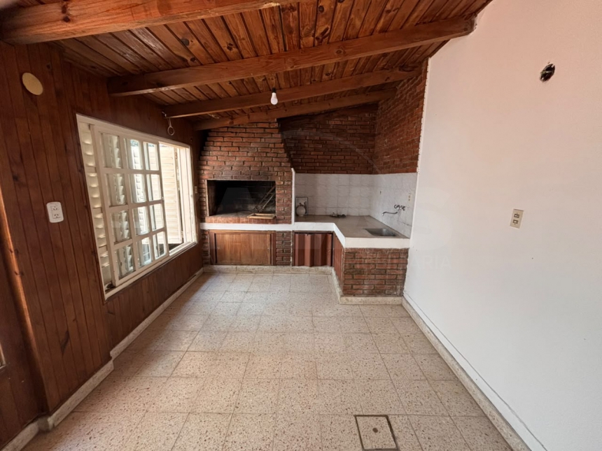 Belgrano 3800 (Candioti )